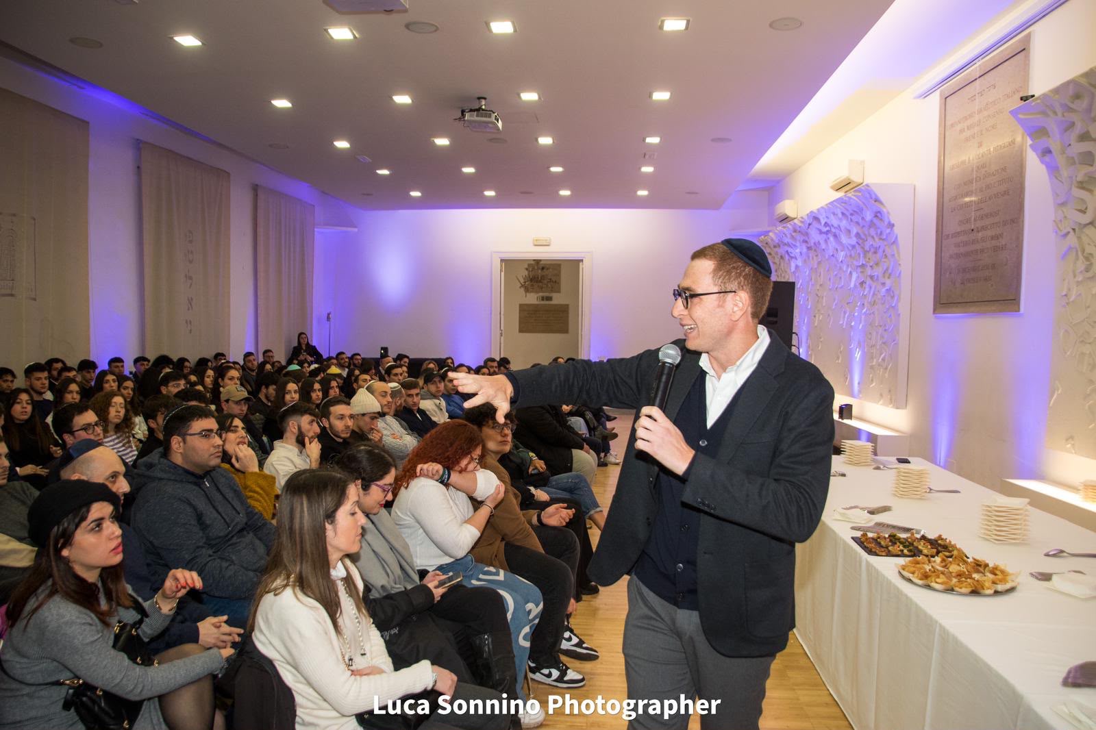 Tiferet Chaim — lezione in sala con community